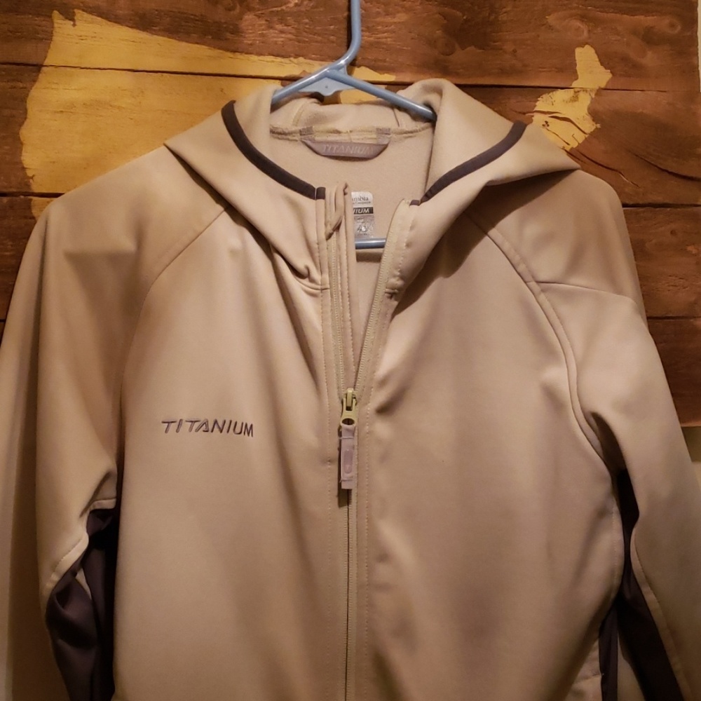Columbia titanium jacket